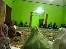 KHATAMAN AL QURAN DI MUSHOLA AT TAQWA KRINJING